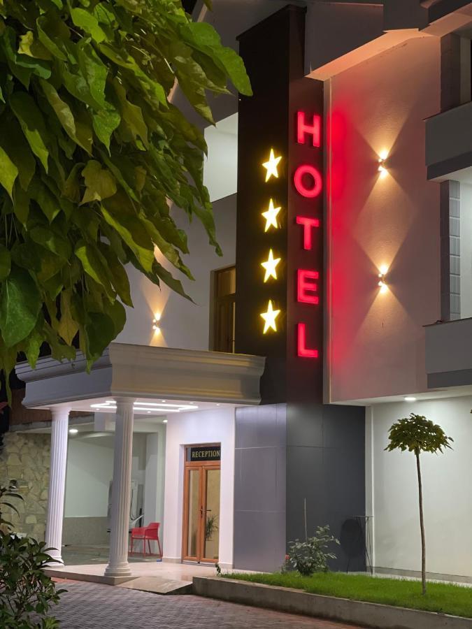 Hotel Dardania Kukes Экстерьер фото